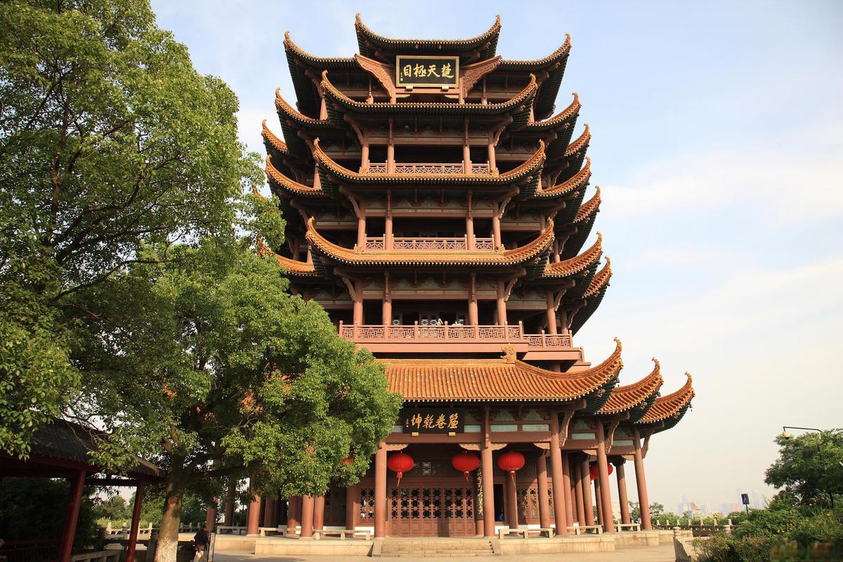 交友旅游聚乐部有限公司_武汉旅行交友怎么样_交友旅行团